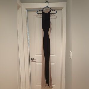 NASTY GAL MAXI DRESS